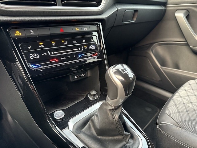 Volkswagen T-Roc 1.5 TSI IQ.Drive R-Line