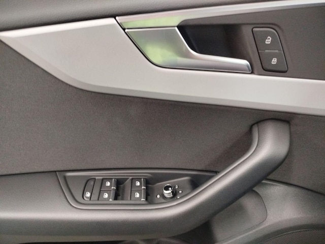 Audi A4 40 TFSI Avant S-Tronic