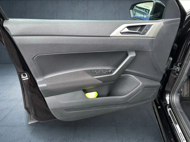 Volkswagen Polo 1.0 TSI Life Move