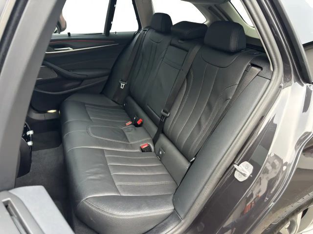 BMW 530 530d Touring xDrive