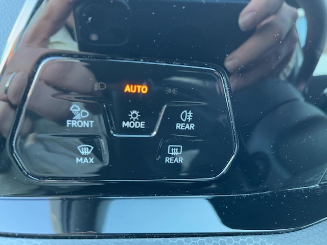 Volkswagen Golf 2.0 TSI DSG GTI