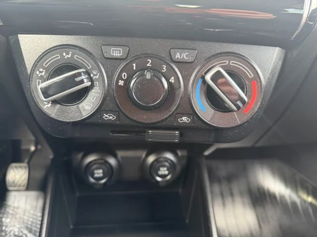 Suzuki Swift DualJet Hybrid Shine