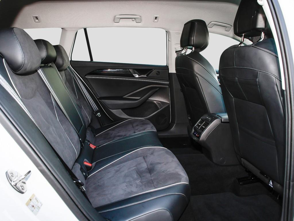 Volkswagen Passat 2.0 TDI Business DSG Variant