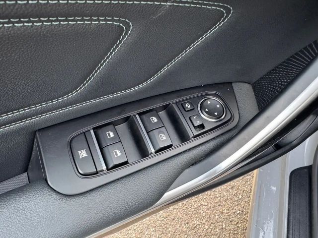 Kia Ceed Ceed 1.5T 140 PS Nightline Edition  Navi Kamera