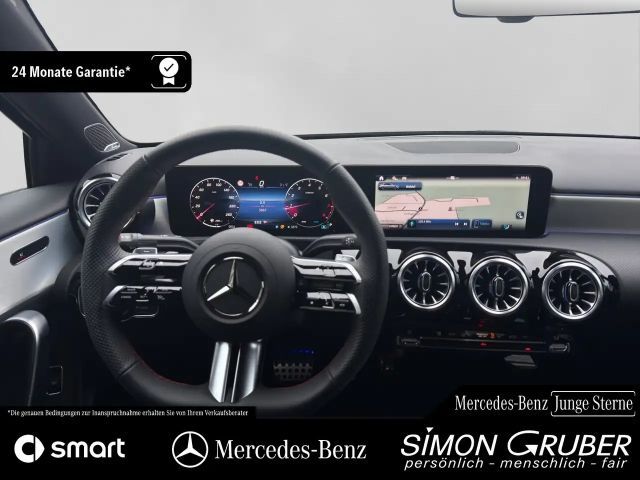 Mercedes-Benz A 200 AMG Line