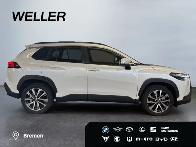 Toyota Corolla Cross Hybride Team D