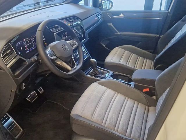Volkswagen Touran ACT DSG R-Line