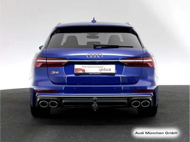 Audi S6 Quattro