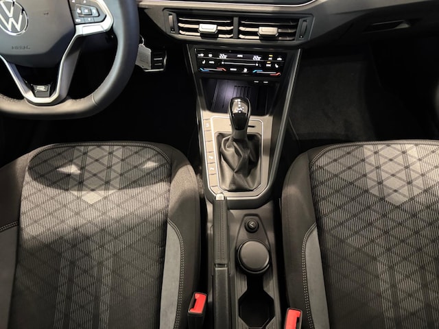 Volkswagen Polo 1.0 TSI DSG R-Line