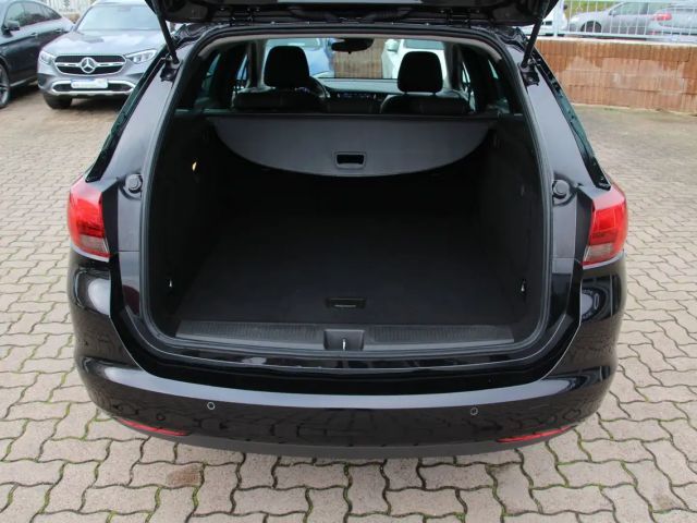 Opel Astra Edition Sports Tourer