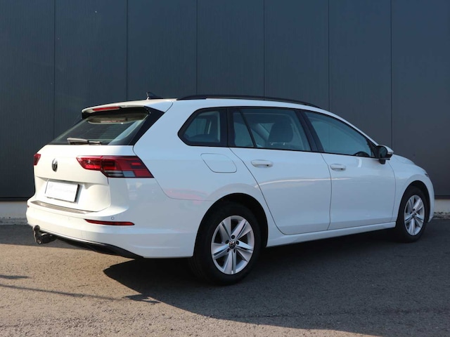 Volkswagen Golf Life Variant