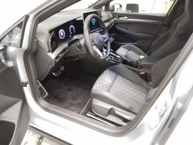 Volkswagen Golf 2.0 TDI DSG R-Line