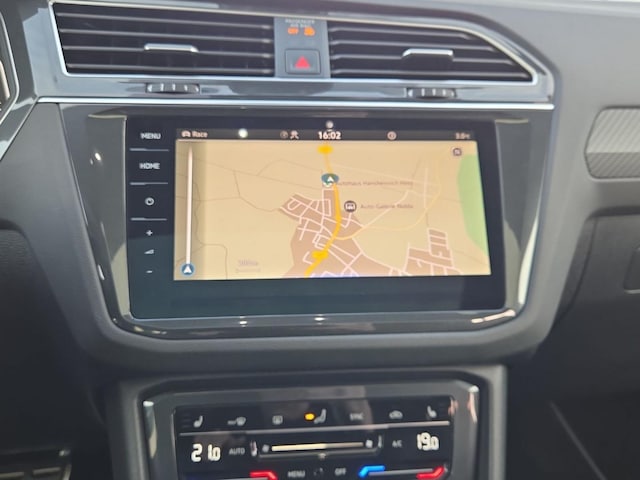 Volkswagen Tiguan 2.0 TSI DSG Style