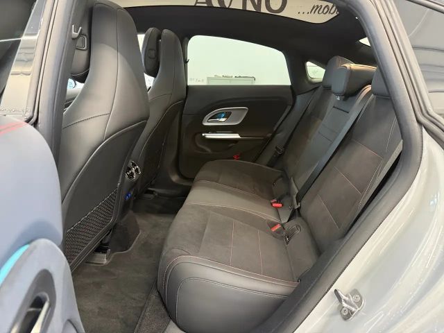 Mercedes-Benz CLA 250 AMG Line Coupé