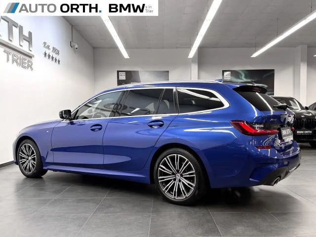 BMW 320 320d M-Sport Touring xDrive