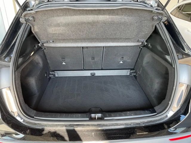 Mercedes-Benz GLA 180 GLA 180 d