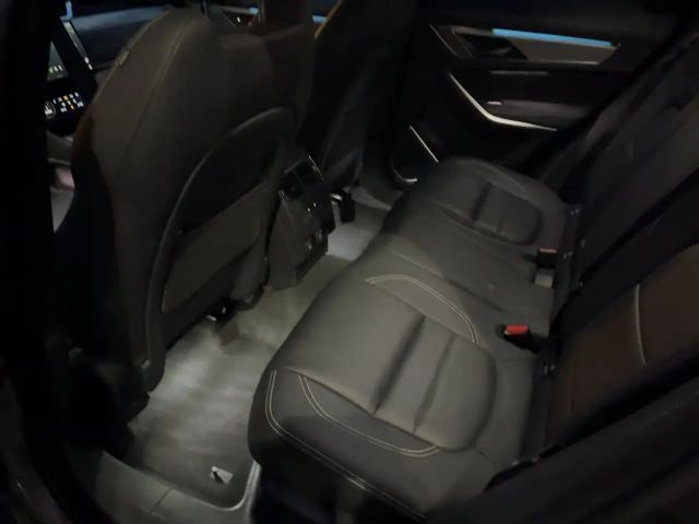 Jaguar F-Pace AWD D300 R-Dynamic