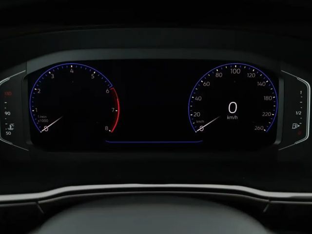 Volkswagen Touran 1.5 TSI DSG R-Line