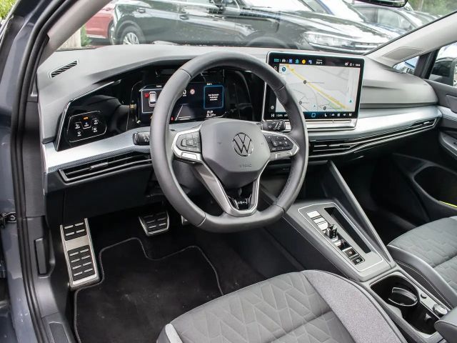 Volkswagen Golf 2.0 TDI DSG Life Variant