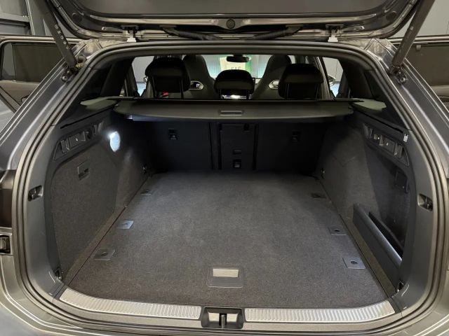 Volkswagen Passat 4Motion R-Line Variant