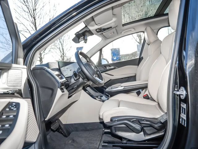 BMW 218 218d Active Tourer Luxury Line