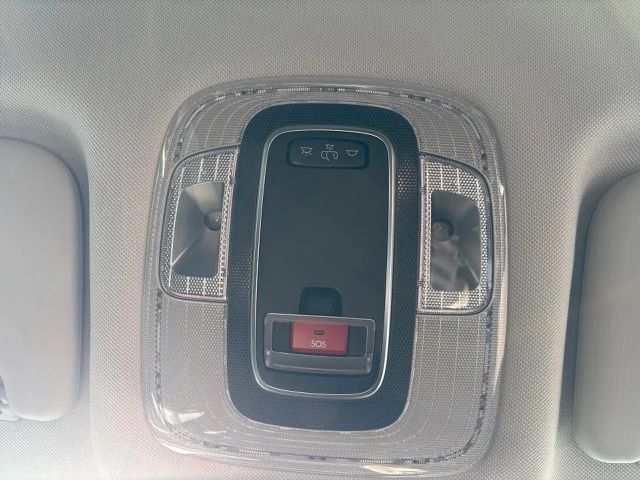 Hyundai Kona 64 kWh Electric