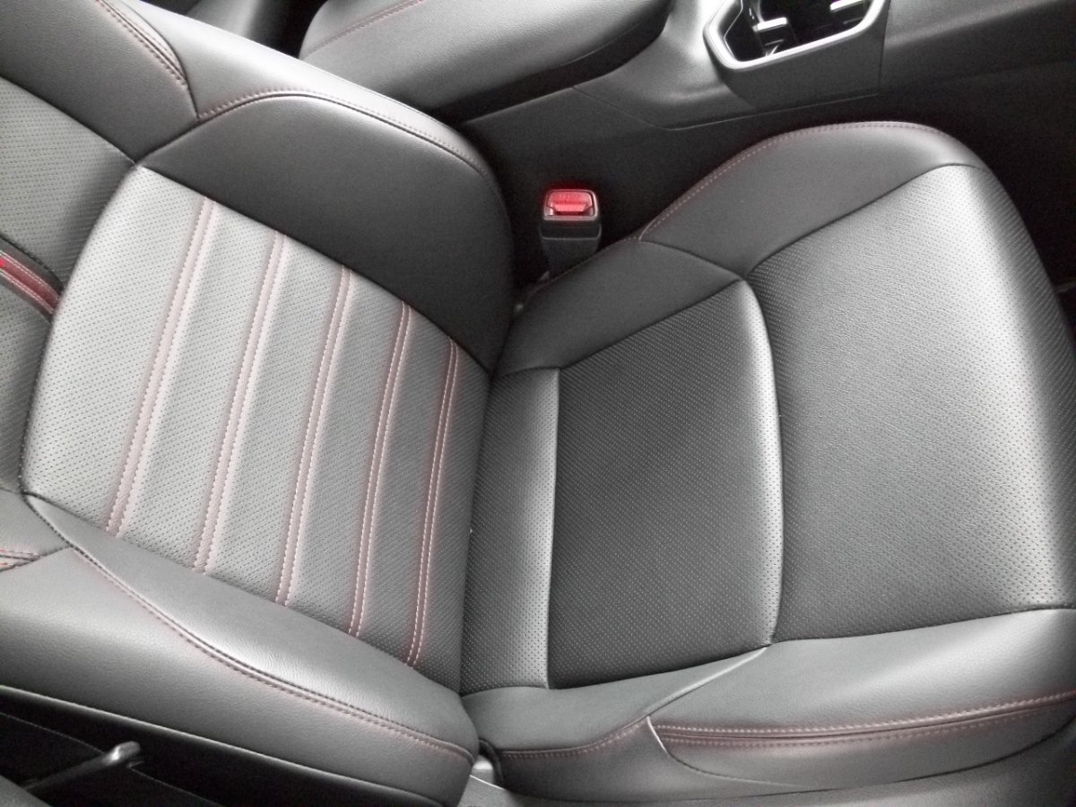 Toyota RAV4 5-deurs Plug-in Style