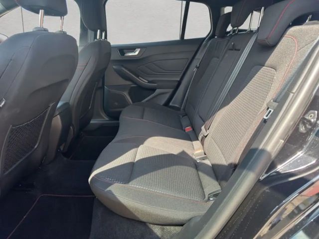 Ford Focus EcoBoost ST Line Wagon