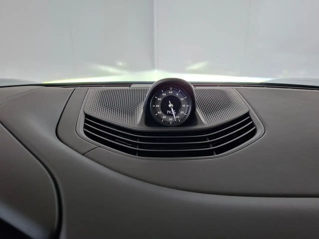 Porsche Taycan 4 Cross Turismo