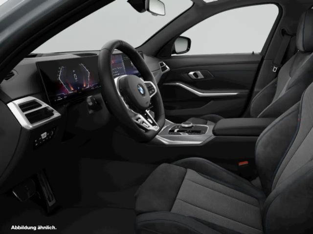 BMW 320 320i M-Sport Sedan