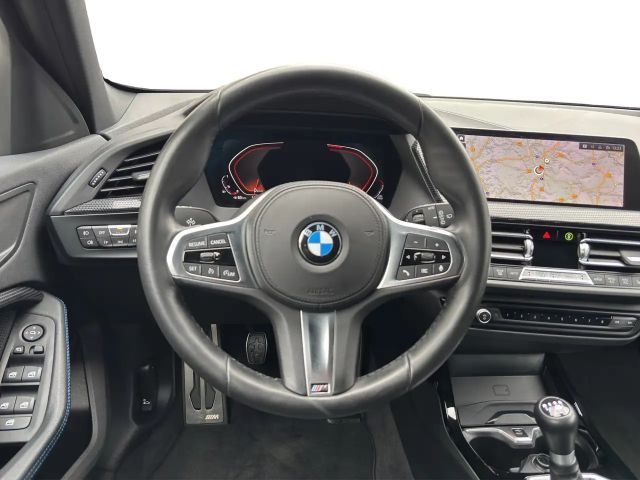 BMW 118 118i M-Sport Sedan