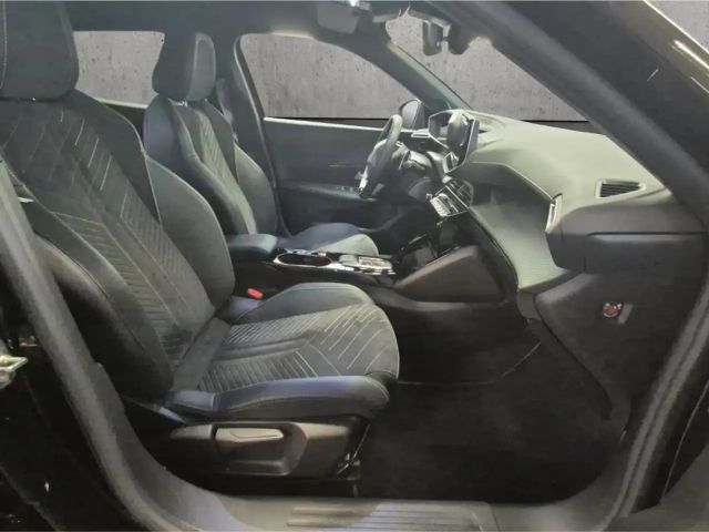 Peugeot 2008 EAT8 GT-Line