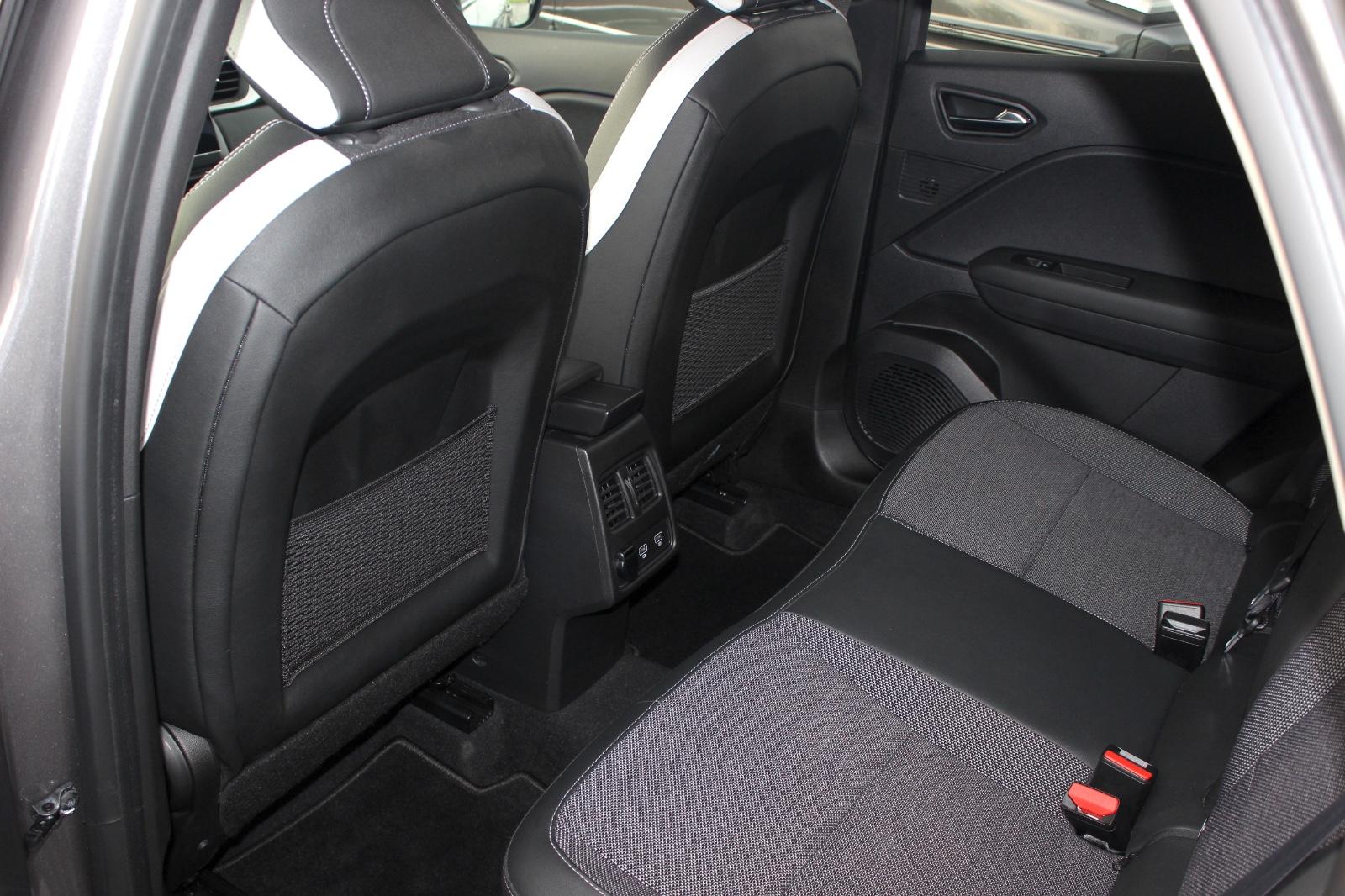 Renault Captur Bose E-Tech Intens