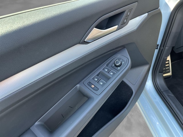 Volkswagen Golf 1.5 TSI Plus