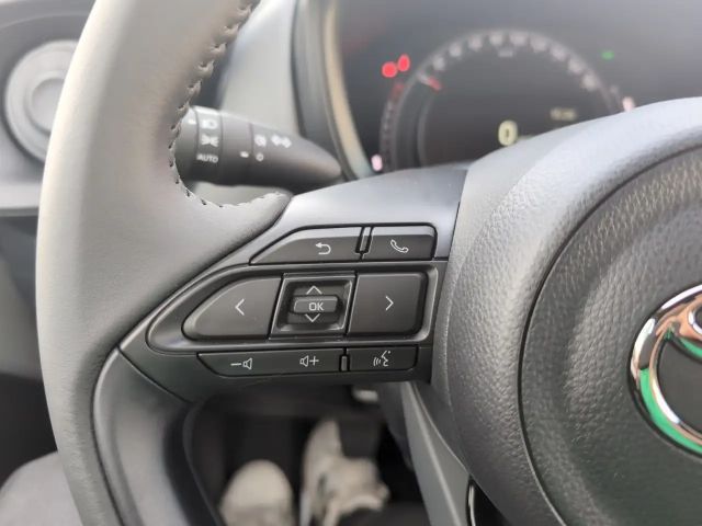 Toyota Aygo X Hatchback Play