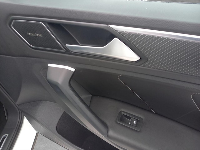 Volkswagen Tiguan 2.0 TDI DSG R-Line