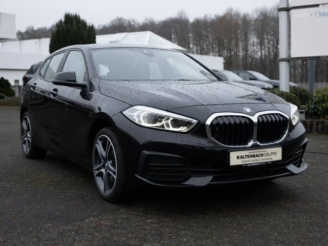 BMW 118 118i Advantage pakket Sedan