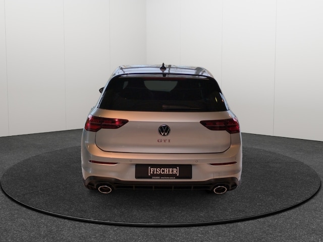 Volkswagen Golf 2.0 TSI DSG Golf VIII