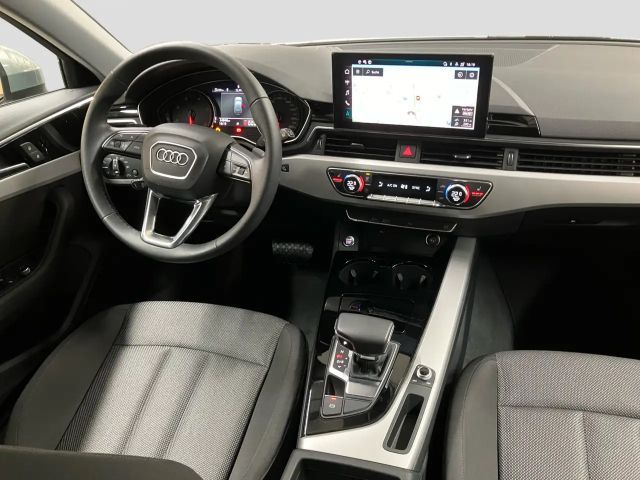 Audi A4 30 TDI S-Tronic