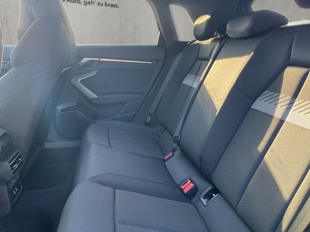 Audi A3 30 TFSI S-Tronic Sportback