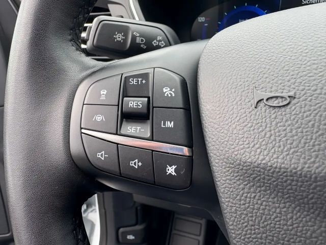 Ford Kuga Plug in Hybrid Titanium