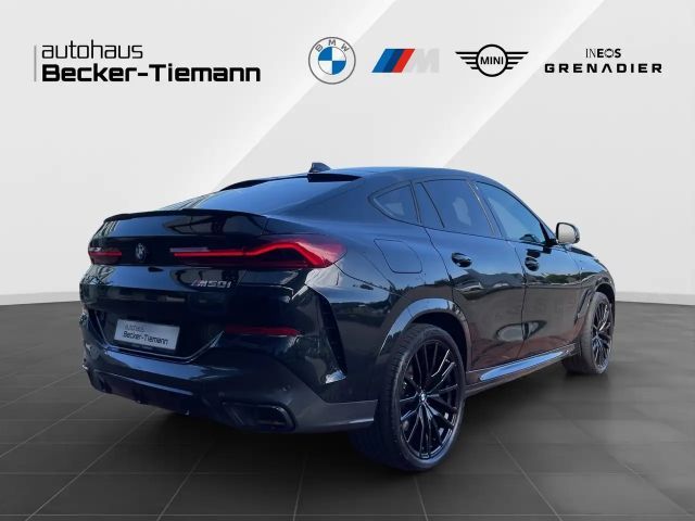BMW X6 Coupé M50i