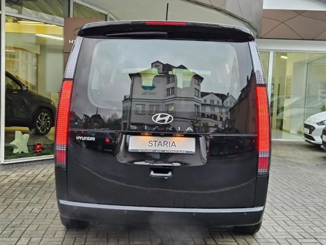 Hyundai Staria Trend