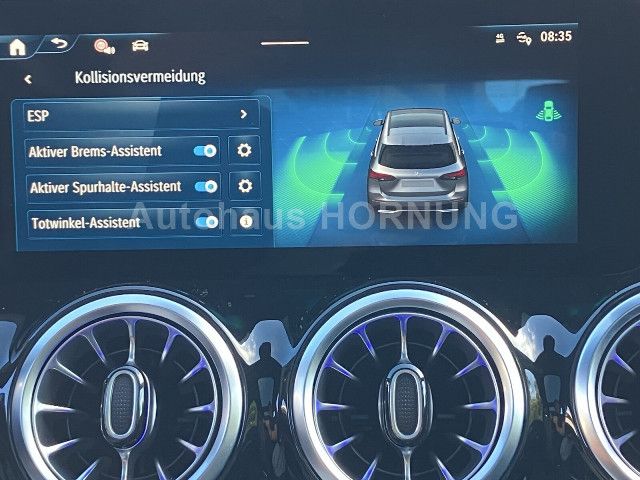 Mercedes-Benz B 200 Sedan