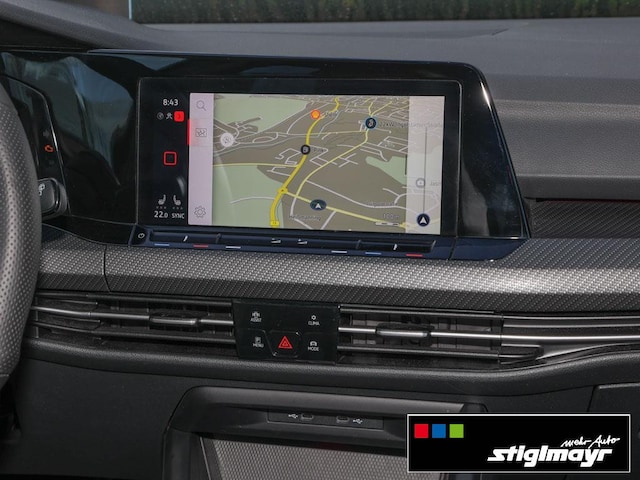 Volkswagen Golf 1.5 eTSI DSG Golf VIII R-Line