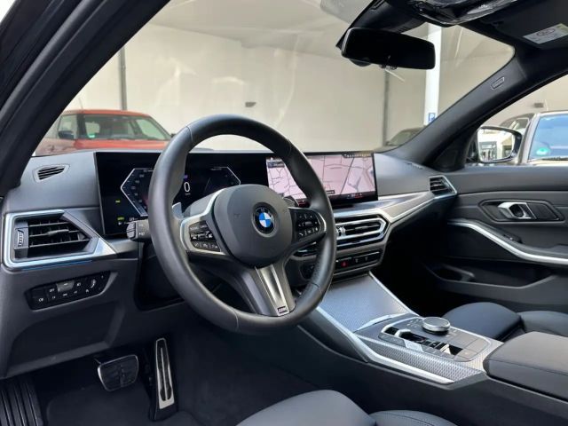 BMW 330 330i M-Sport Touring xDrive