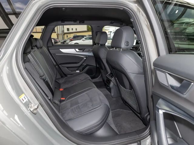 Audi A6 45 TFSI Avant Quattro S-Line