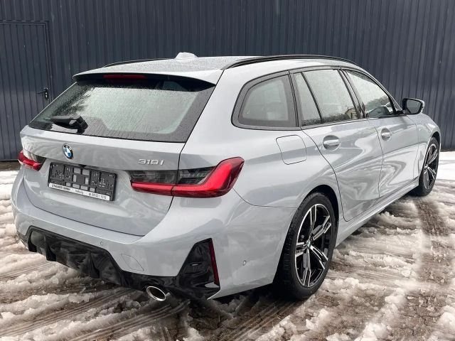 BMW 318 318i M-Sport Touring