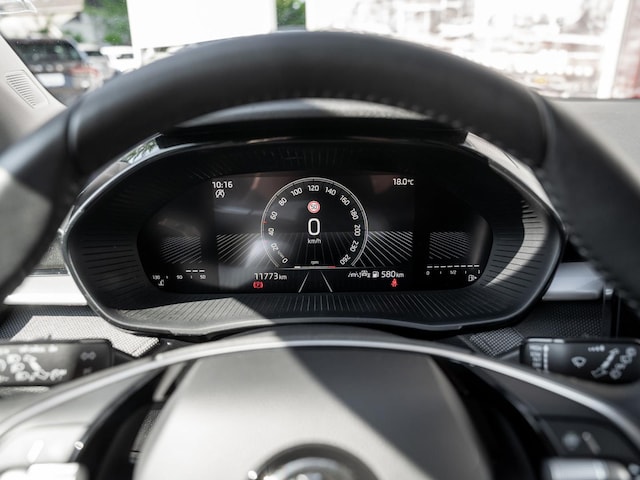 Skoda Fabia 1.0 MPI 5-GANG SpurH SoundSys