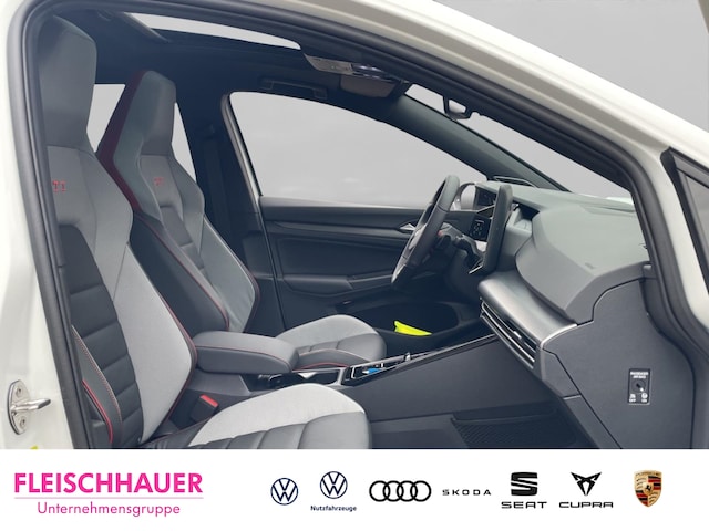 Volkswagen Golf 2.0 TSI Sound